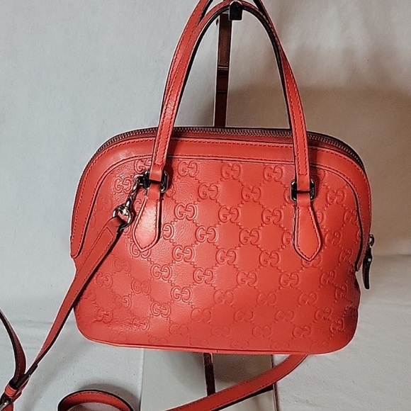 GIVEAWAY RAFFLE ENTRY ๐๏ธ Authentic GUCCI Red/Poppy Mini Dome Bag ๐ฅณ - Picture 6 of 15